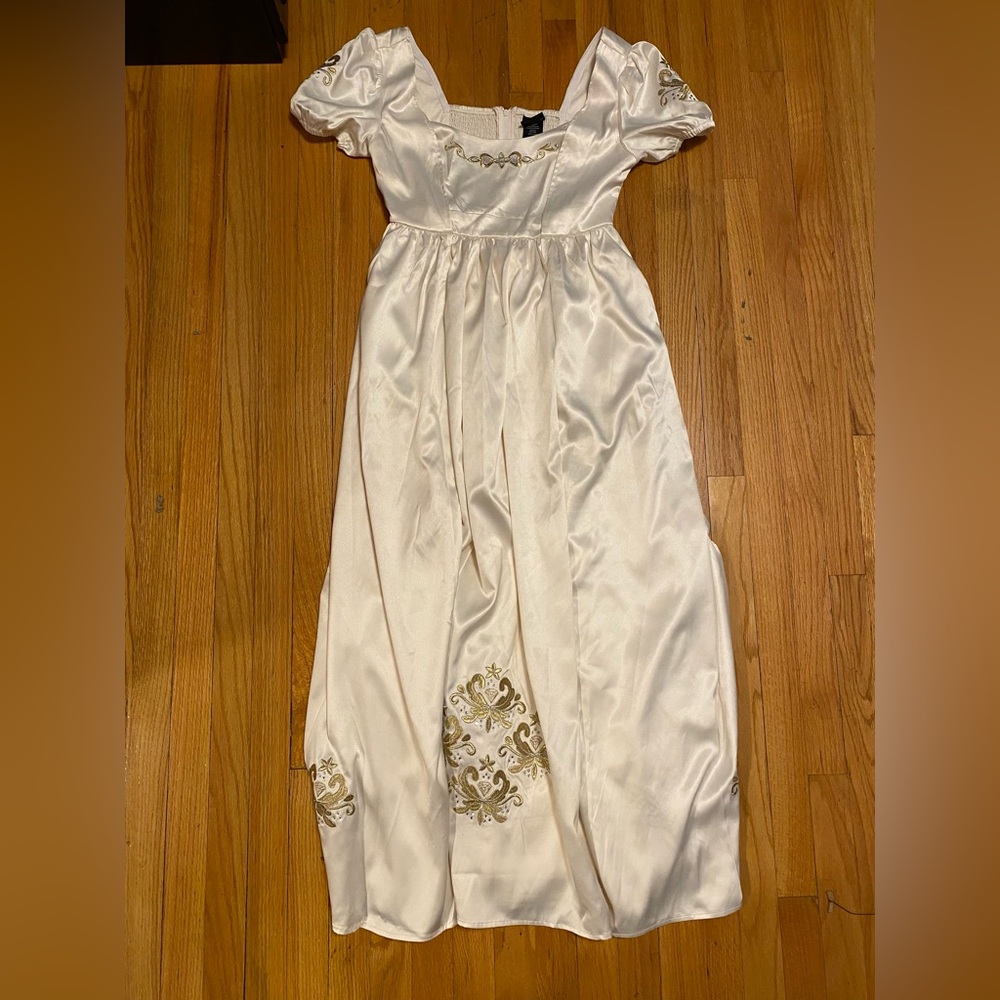 Bridgerton Daphne Embroidered Dress